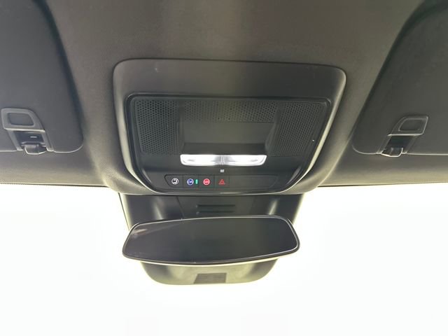 Used 2024 Chevrolet Equinox EV RS image 24