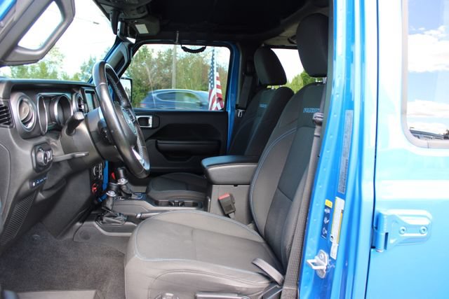 Used 2021 Jeep Wrangler Unlimited Rubicon 4xe w/ Safety Group AWD/4WD image 12