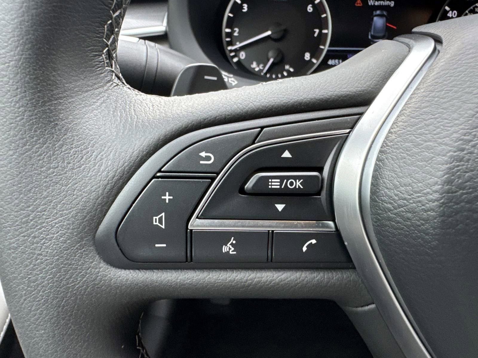 Certified 2025 INFINITI QX50 Luxe w/ Accent Package image 24