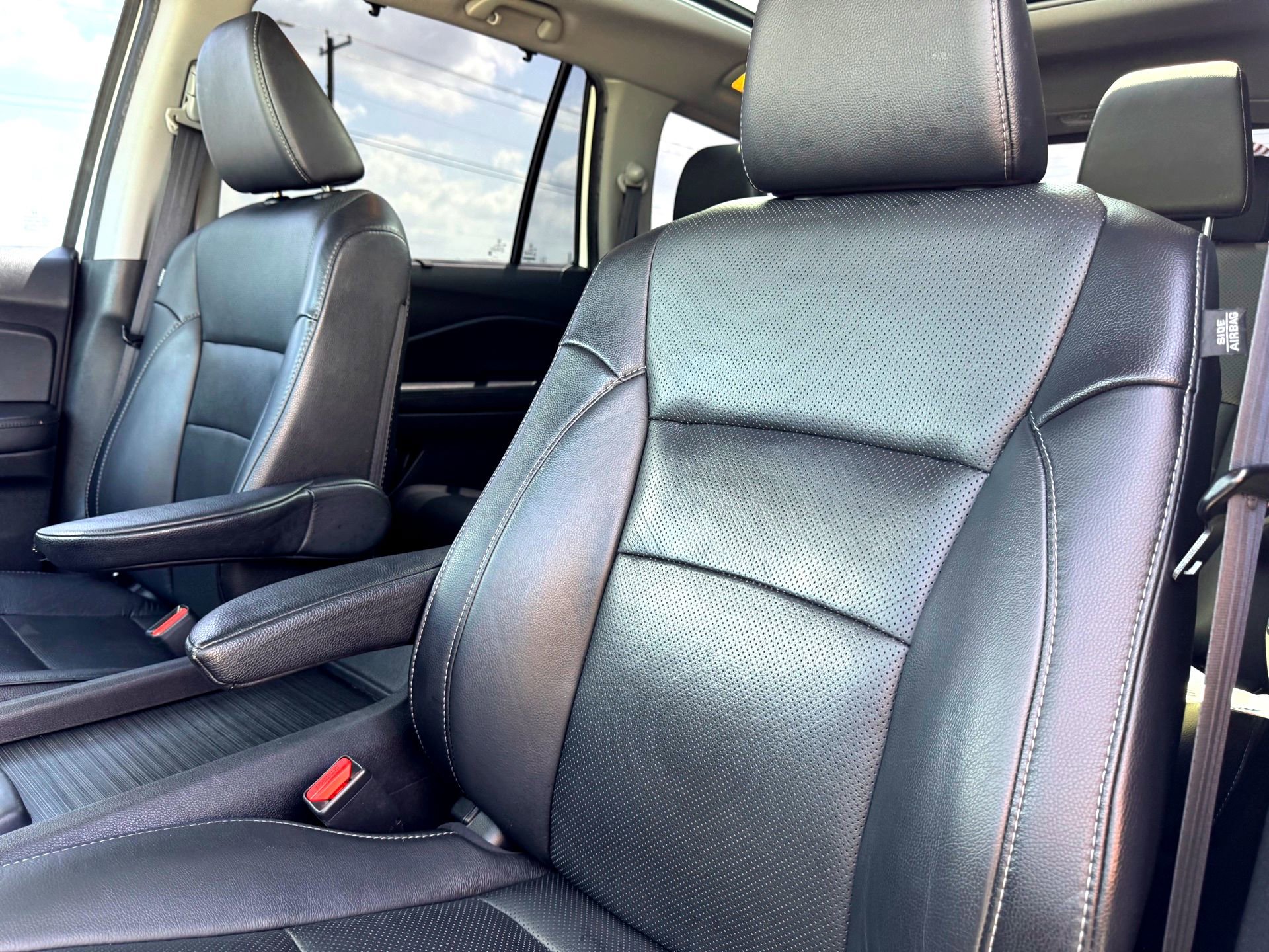 Used 2019 Honda Pilot Elite image 13