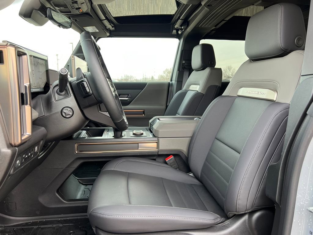 New 2025 GMC Hummer EV 2X image 4