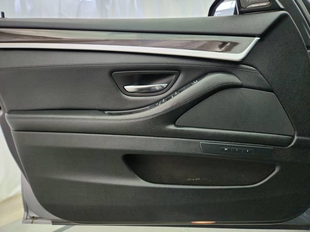 Used 2016 BMW 535i xDrive Sedan AWD/4WD image 26