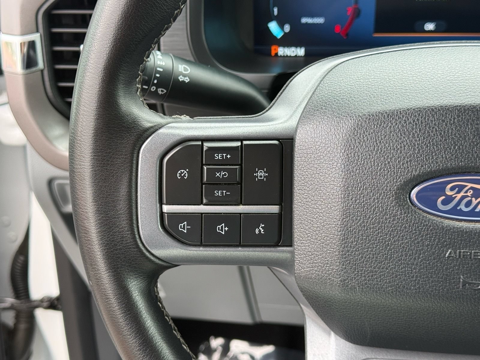 Used 2025 Ford F150 XLT w/ Equipment Group 301A Standard AWD/4WD image 16
