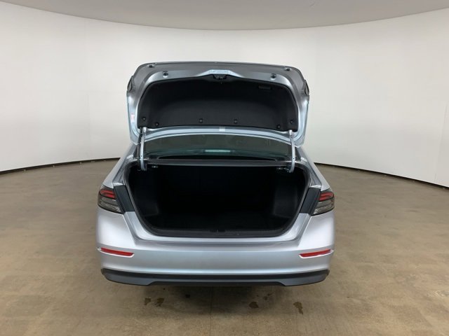 Used 2025 Honda Accord Sport image 12