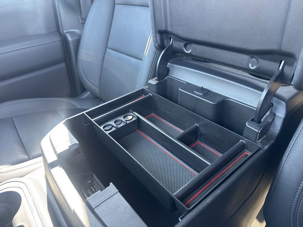 Used 2023 GMC Sierra 2500 SLT w/ SLT Premium Package image 31