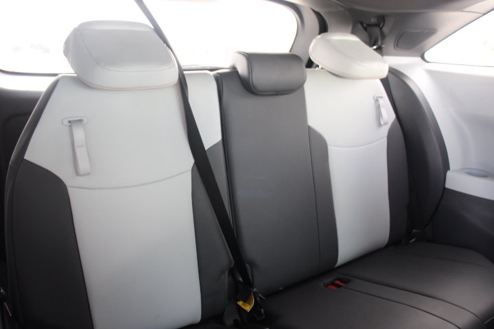 Used 2021 Toyota Sienna XSE w/ XSE Plus Package AWD/4WD image 17