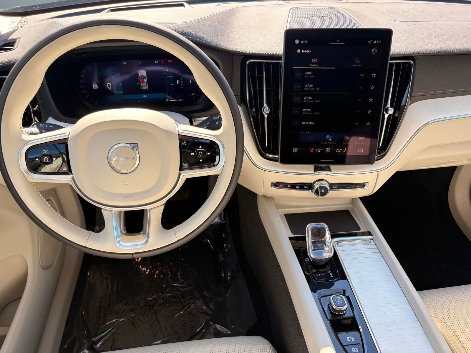 New 2026 Volvo XC60 B5 Ultra w/ Climate Package image 23