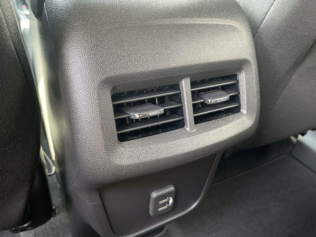 Certified 2024 Chevrolet Equinox LT image 20