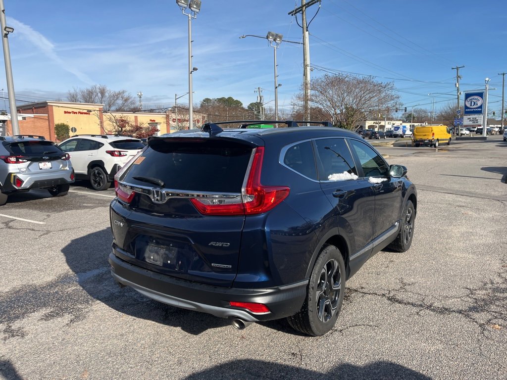 Used 2018 Honda CR-V Touring image 4