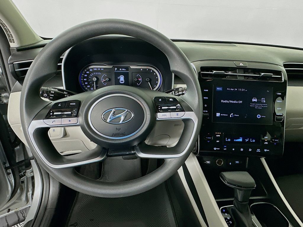 Certified 2024 Hyundai Tucson SEL FWD image 11