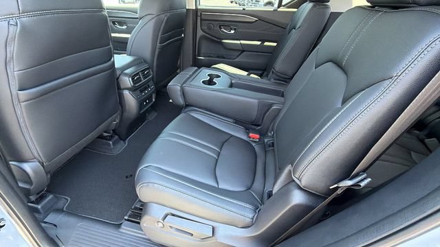 New 2026 Honda Pilot Touring image 16