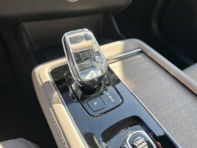 New 2026 Volvo XC90 B6 Plus w/ Protection Package Premier image 14