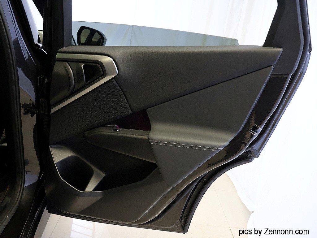 Used 2025 BMW X3 xDrive30i w/ Premium Package image 31