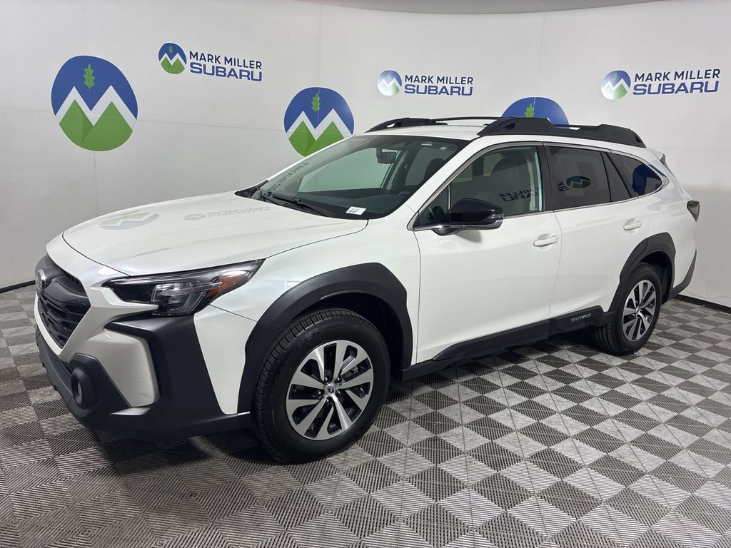 Certified 2024 Subaru Outback Premium AWD/4WD image 3