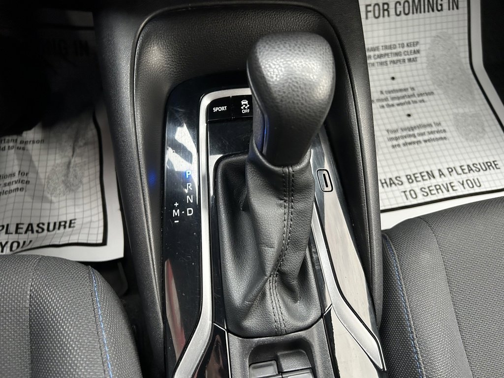 Used 2022 Toyota Corolla SE image 16