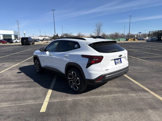 New 2026 Chevrolet Trax RS image 7