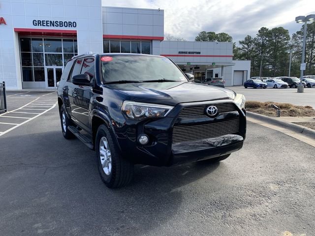 Used 2015 Toyota 4Runner SR5 image 2