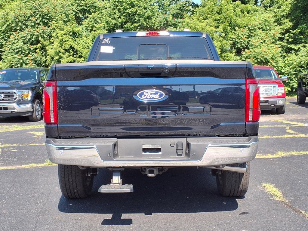New 2025 Ford F150 Lariat w/ Equipment Group 502A High image 19