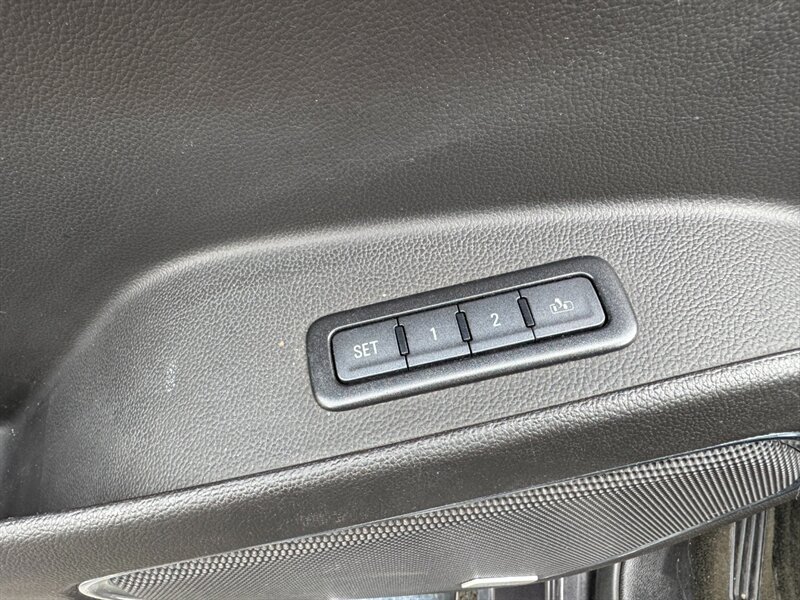 Used 2017 Chevrolet Tahoe LT w/ LT Signature Package RWD image 21