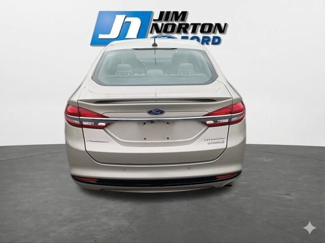 Used 2018 Ford Fusion Titanium FWD image 8