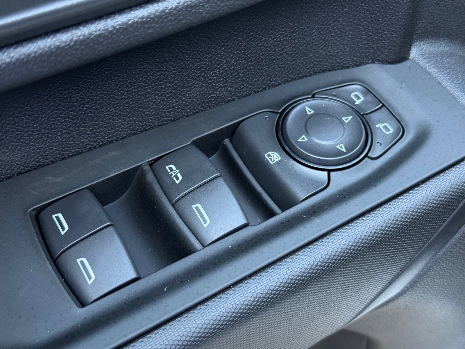 New 2026 GMC Sierra 2500 Pro w/ Convenience Package image 10