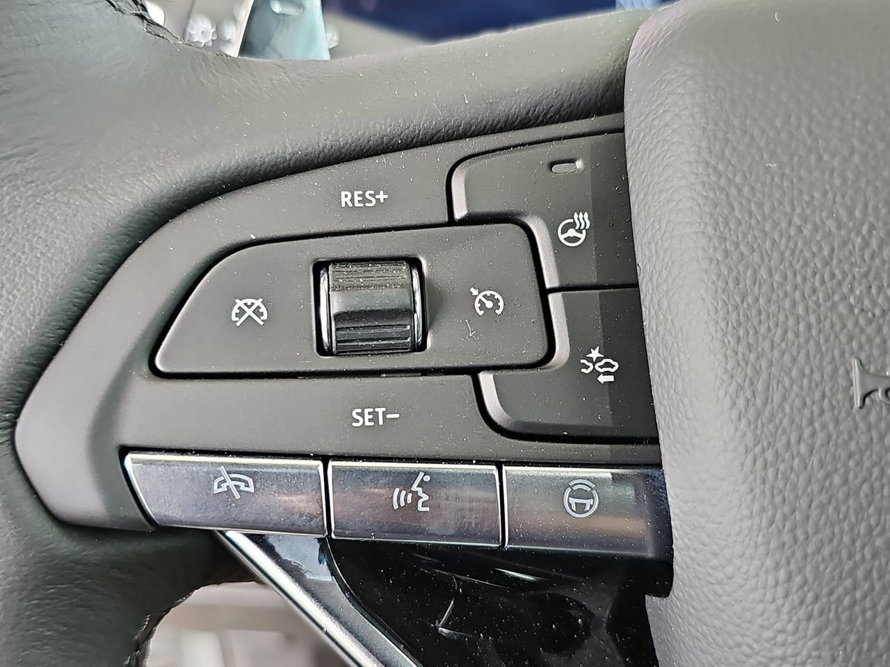 New 2025 Cadillac CT5 Sport w/ Platinum Package AWD/4WD image 17
