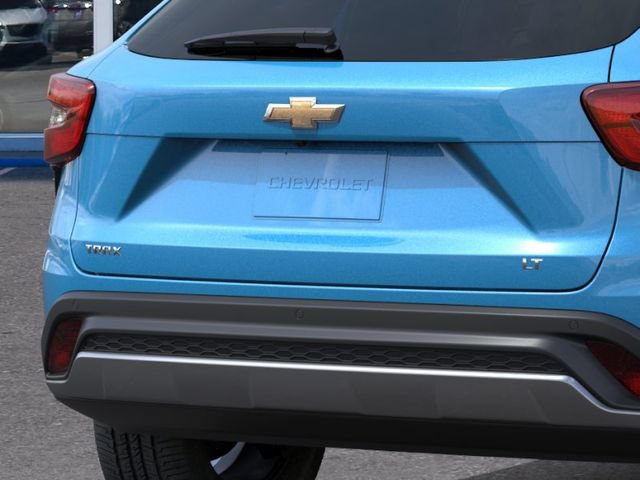 New 2026 Chevrolet Trax LT w/ Driver Confidence Package FWD image 15