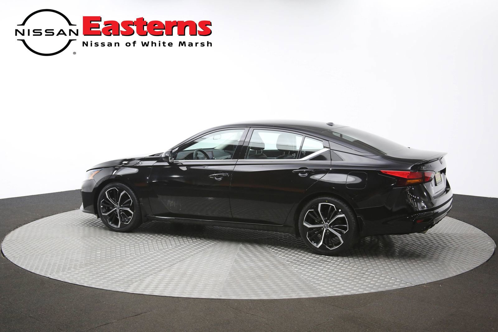 Used 2023 Nissan Altima 2.5 SR image 93