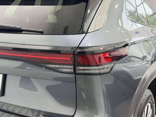 New 2026 Volkswagen Tiguan S AWD/4WD image 11