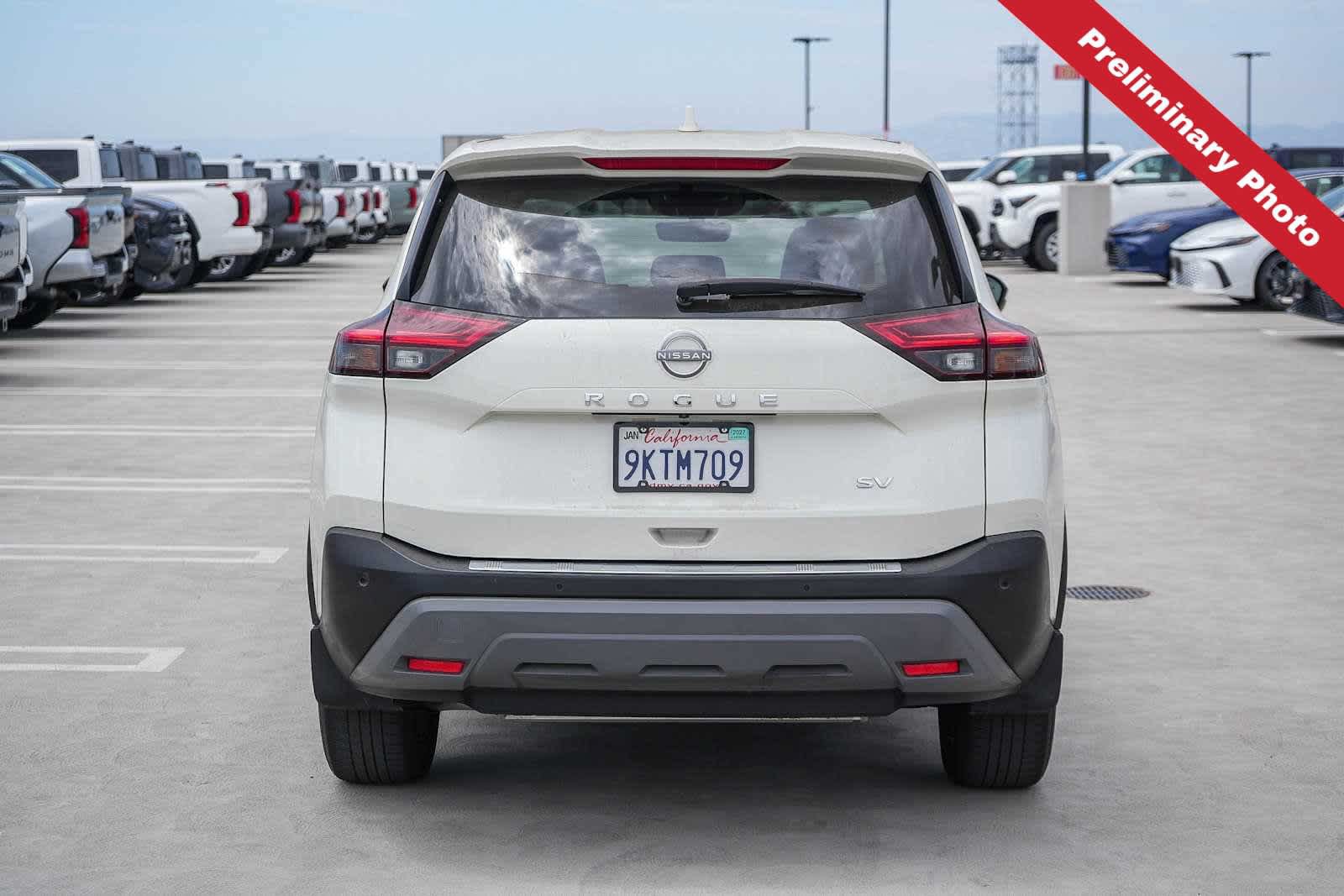 Used 2023 Nissan Rogue SV FWD image 7