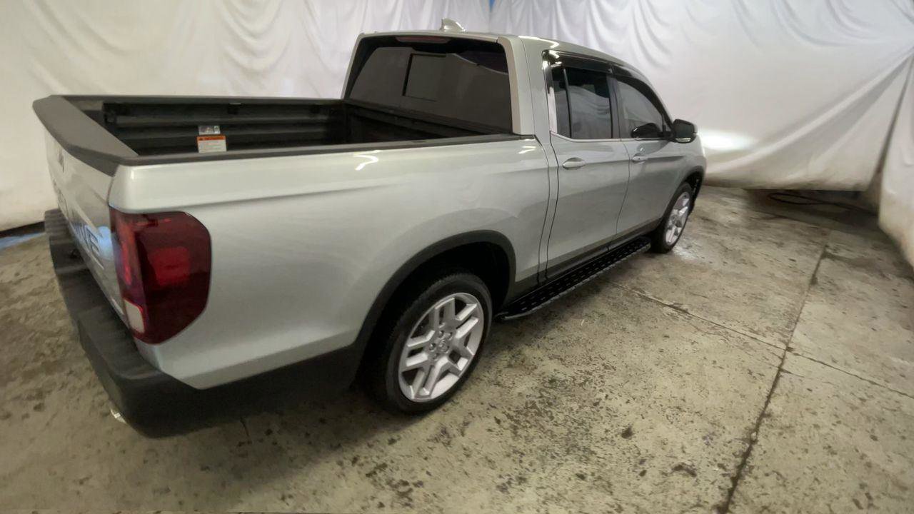 Used 2025 Honda Ridgeline RTL image 8