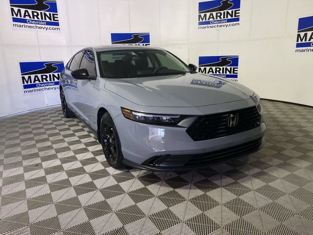 Used 2025 Honda Accord SE
