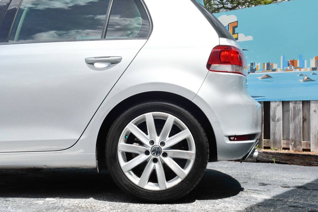 Used 2011 Volkswagen Golf TDI FWD image 10