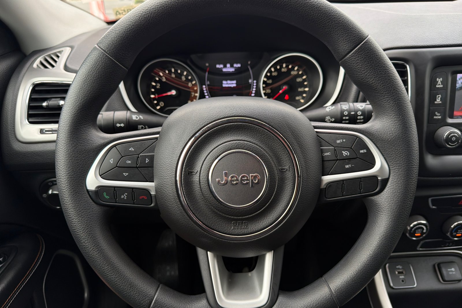 Used 2018 Jeep Compass Sport FWD image 23