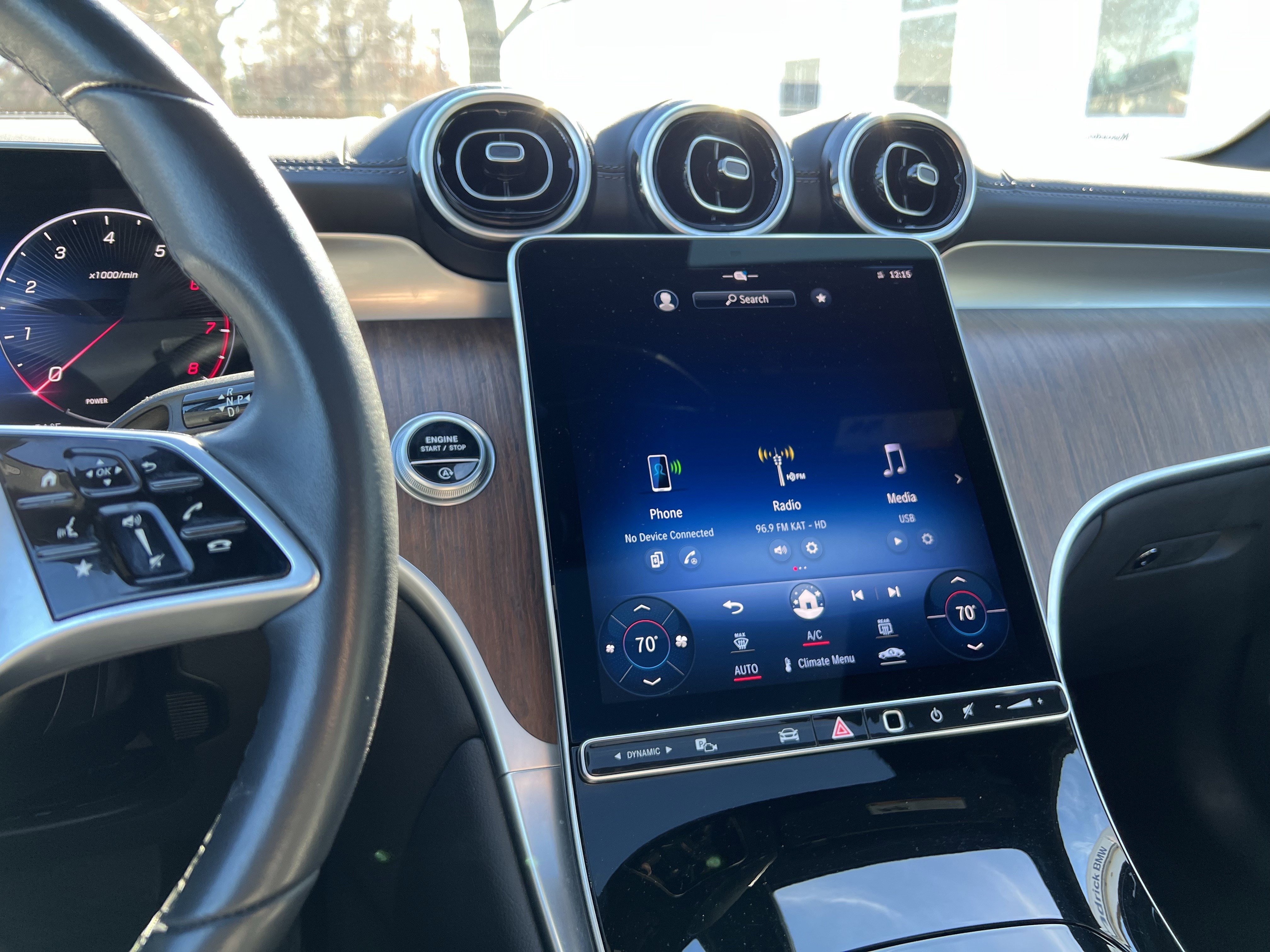 Used 2024 Mercedes-Benz GLC 300 4MATIC image 31