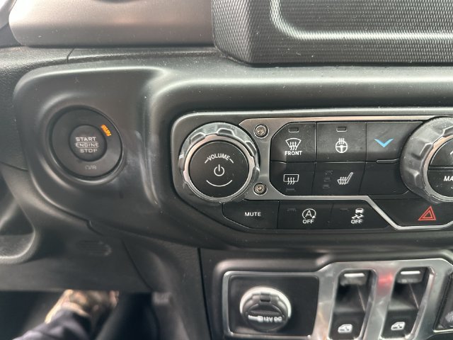 Used 2022 Jeep Wrangler Sport AWD/4WD image 15