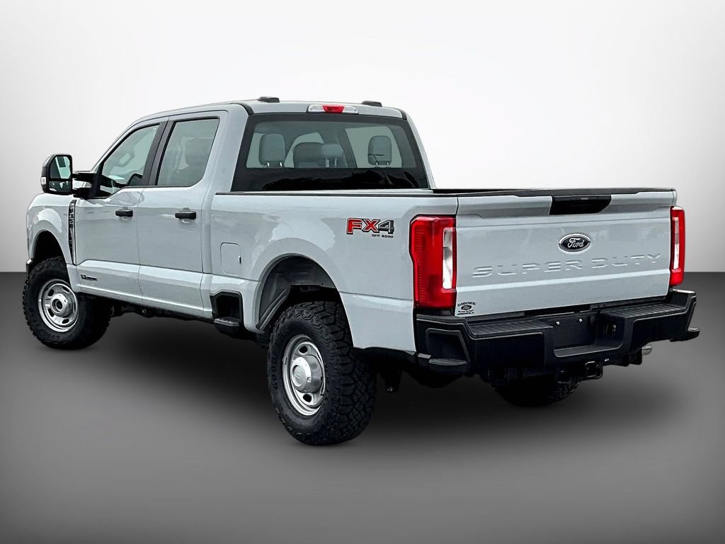 New 2026 Ford F350 XL w/ XL Off-Road Package AWD/4WD image 3
