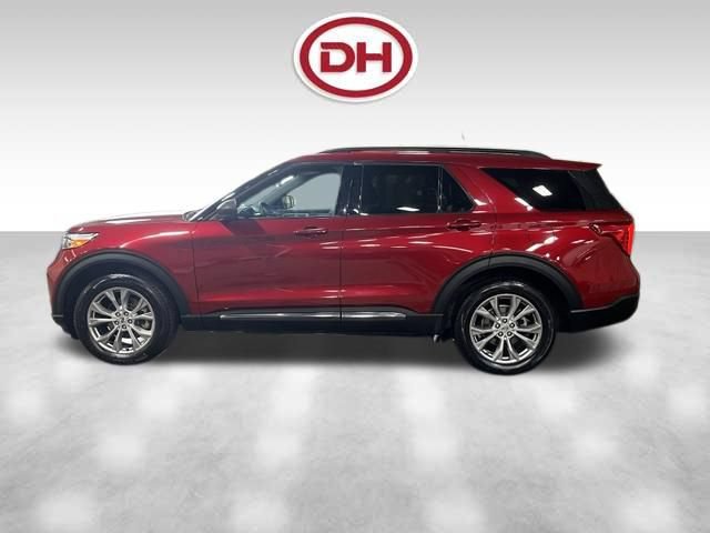 Used 2020 Ford Explorer XLT w/ Equipment Group 202A AWD/4WD image 8