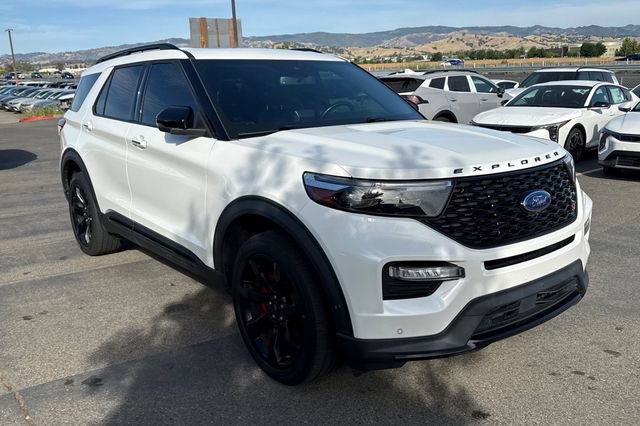 Used 2020 Ford Explorer ST w/ ST Street Pack AWD/4WD image 2