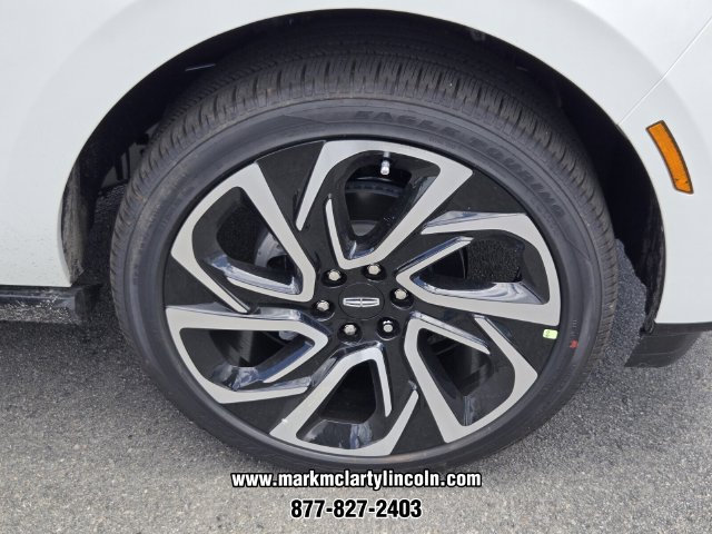 New 2026 Lincoln Navigator Reserve AWD/4WD image 15