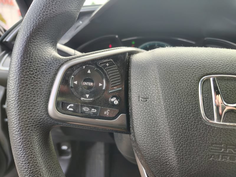 Used 2018 Honda Civic EX image 12