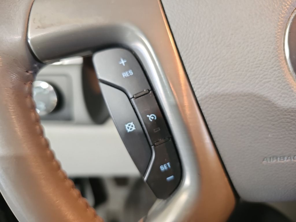 Used 2012 Chevrolet Suburban LT w/ Suspension Package, Off-Road AWD/4WD image 20