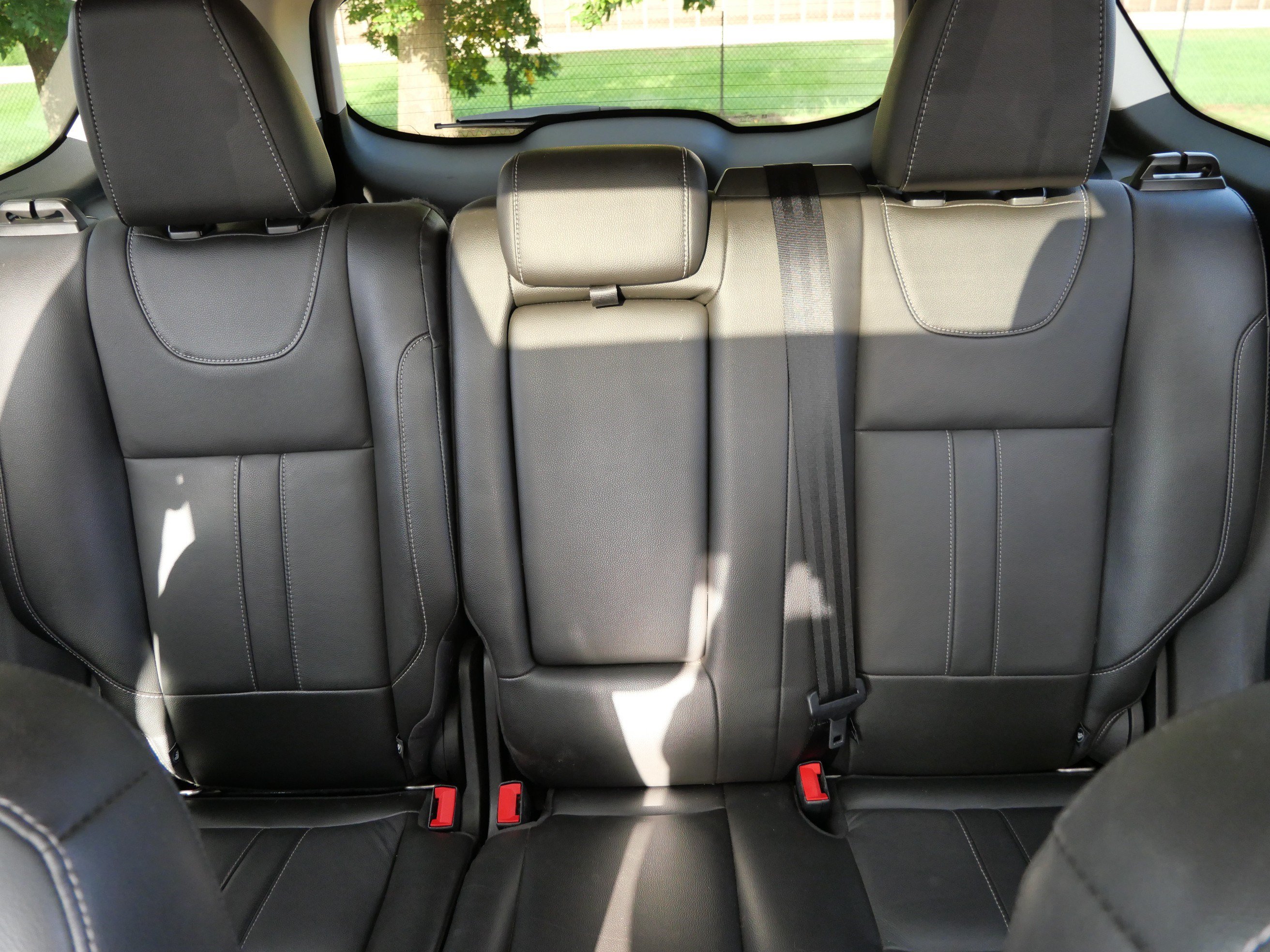 Used 2013 Ford Escape Titanium w/ Parking Technology Pkg AWD/4WD image 13