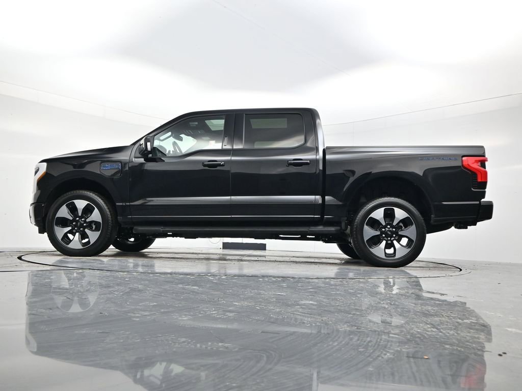 Used 2024 Ford F150 Lightning Lariat image 53