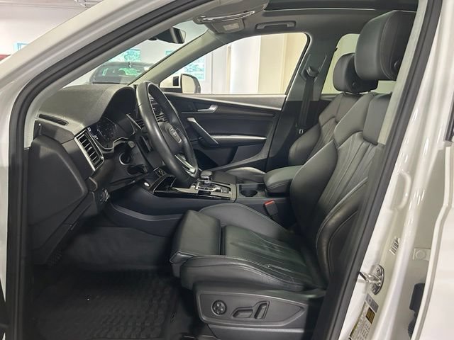 Used 2024 Audi Q5 2.0T Premium w/ Convenience Package AWD/4WD image 12