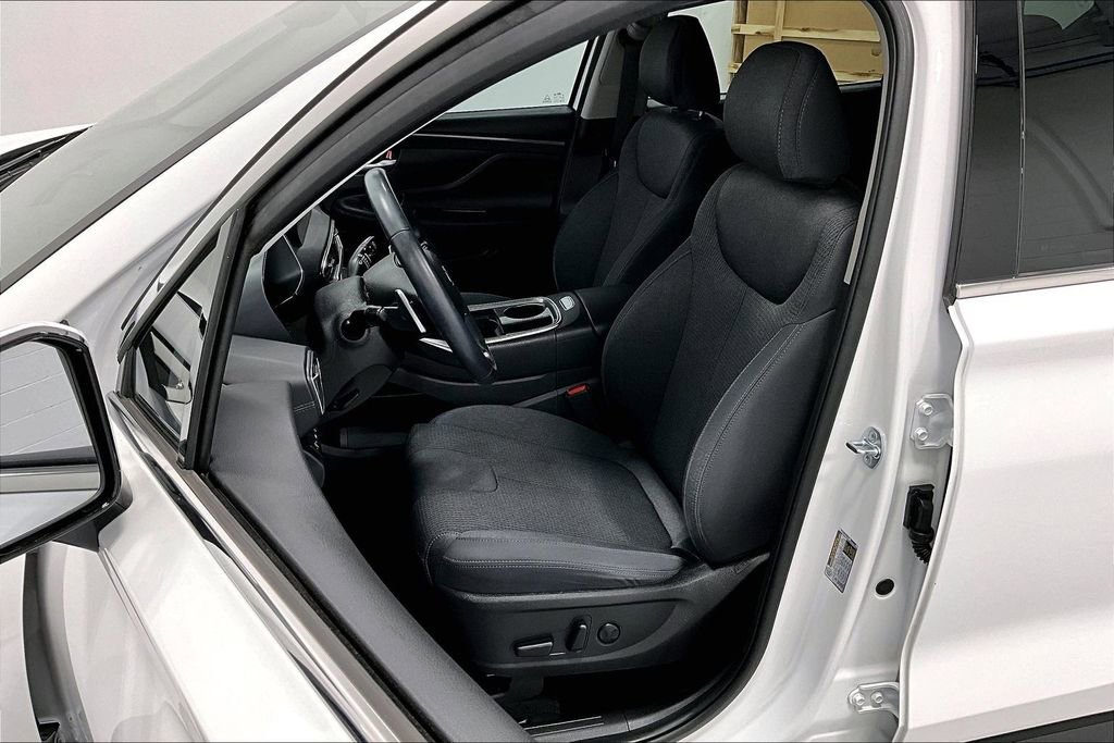 Used 2023 Hyundai Santa Fe SEL image 32