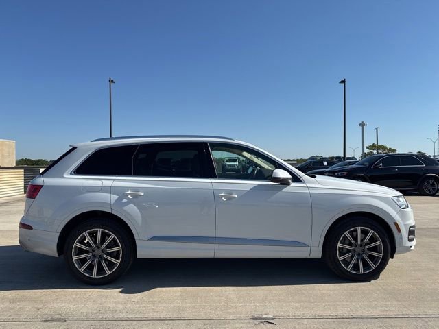 Used 2019 Audi Q7 3.0T Premium Plus w/ Premium Plus Package AWD/4WD image 2