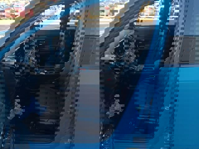 New 2026 Nissan Kicks SR image 18