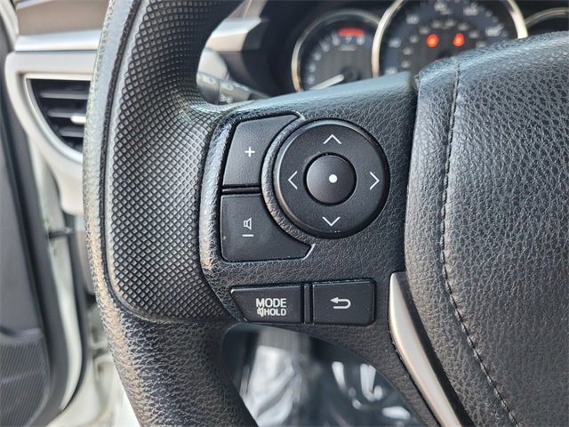 Used 2015 Toyota Corolla LE image 28