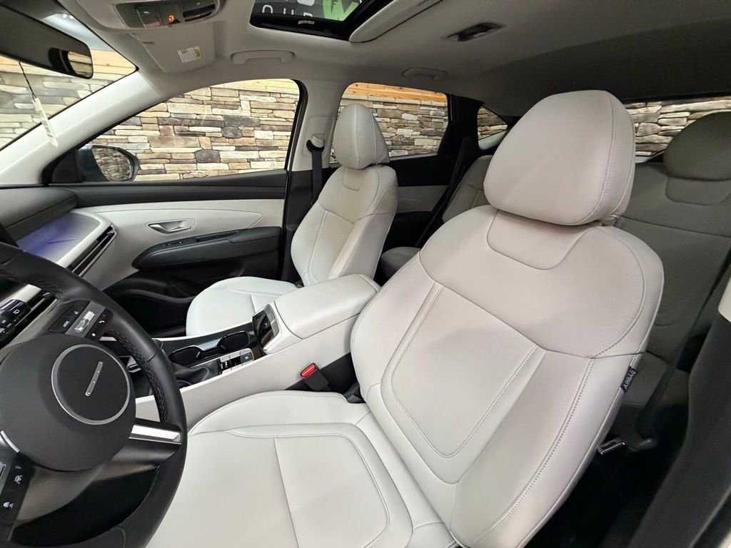 Used 2025 Hyundai Tucson SEL image 12